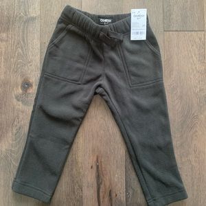 Brand new 2T fleece pants from Carter’s Oshkosh with functional drawstri…